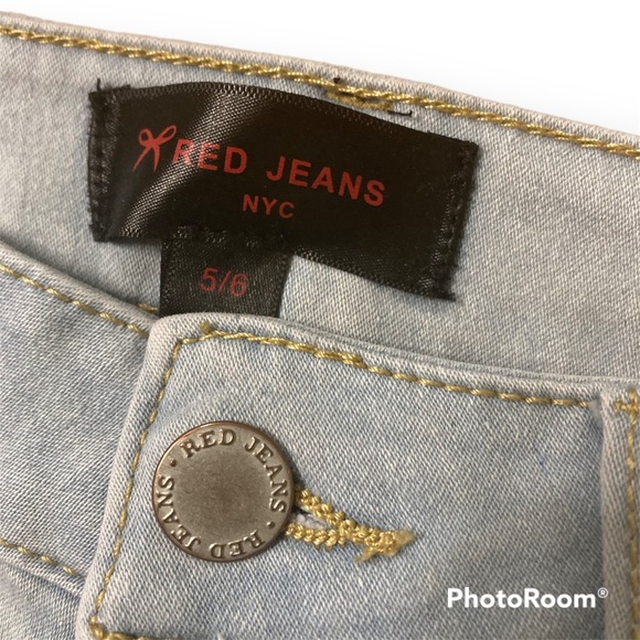 RED JEANS NYC | Light Wash Distressed Skinny Jeans - Picture 4 of 6